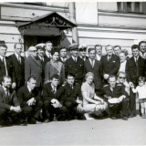 Преподавательский состав ЛАУ(электромеханическое отделение ) конца 1960х годов...                         Грибовский стоит слева шестым...